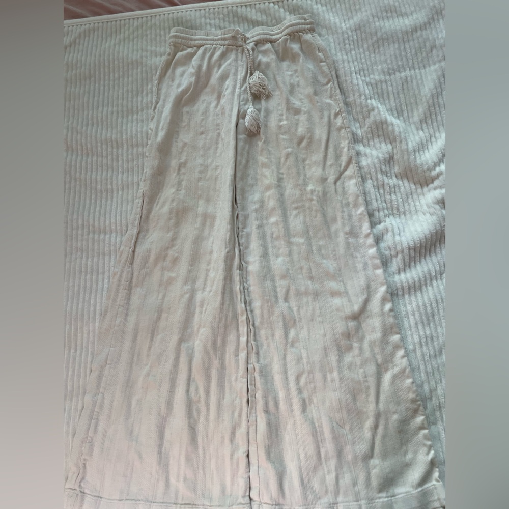 Volcom Cream Pants Light Weight Beach Pants Women Size S4/6